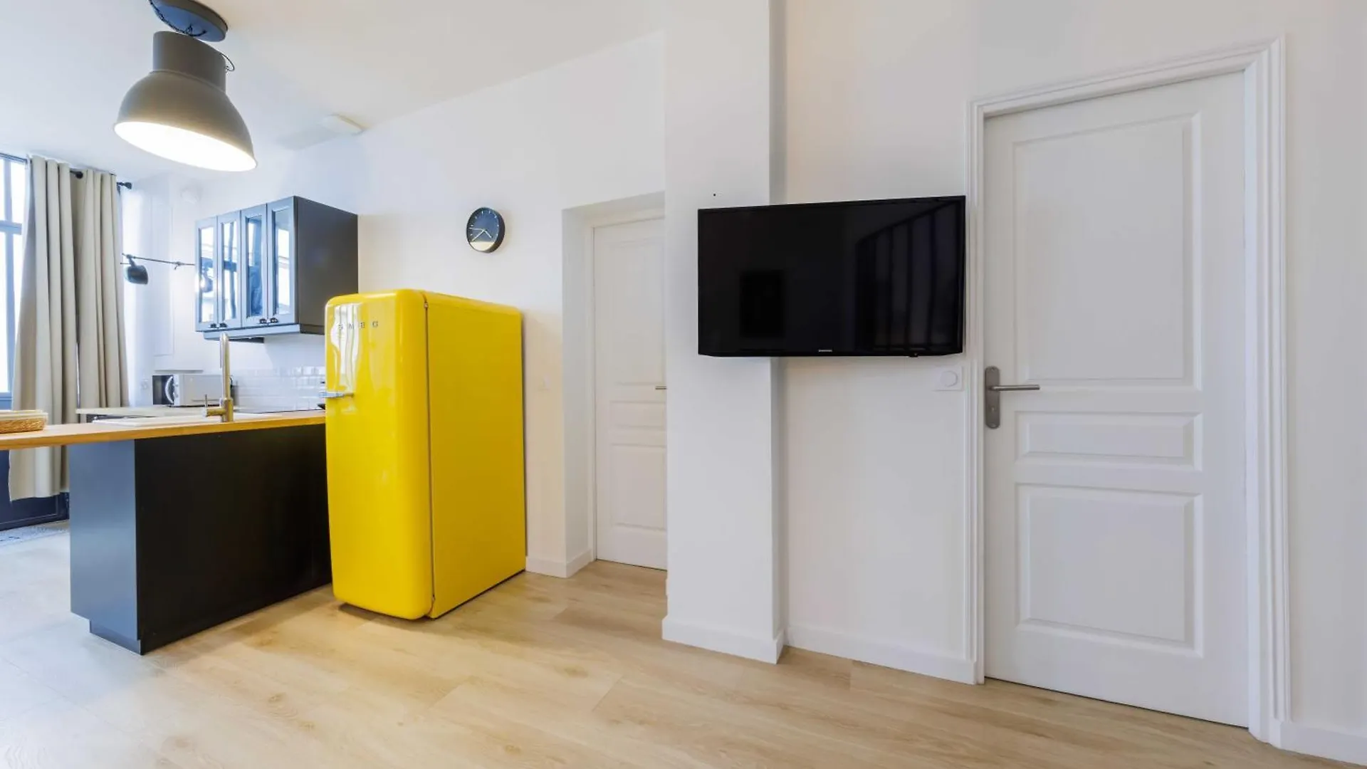 Loft Epure Et Confortable - 6 Pers Voltaire - 11E Paris France